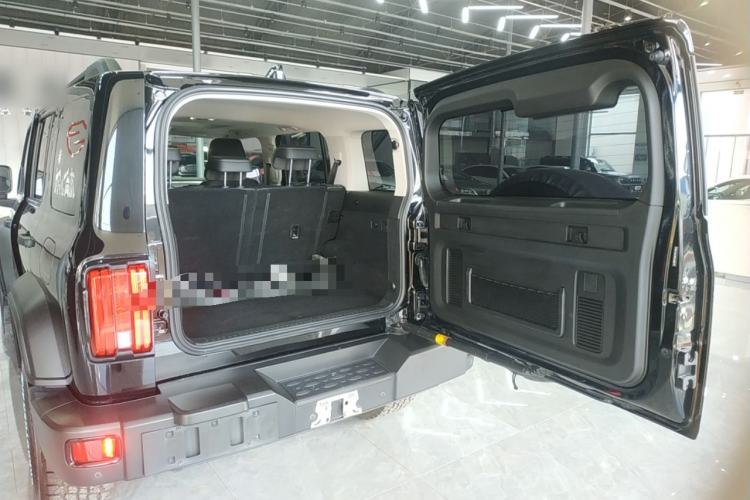 Used Tank 300 2023 Off-Road Edition 2.0T Conqueror Trunk