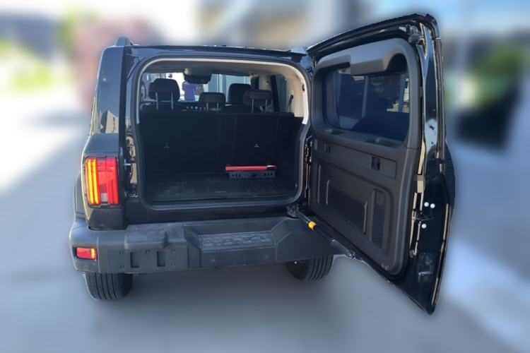Used Tank 300 2023 Off-Road Edition 2.0T Conqueror Trunk