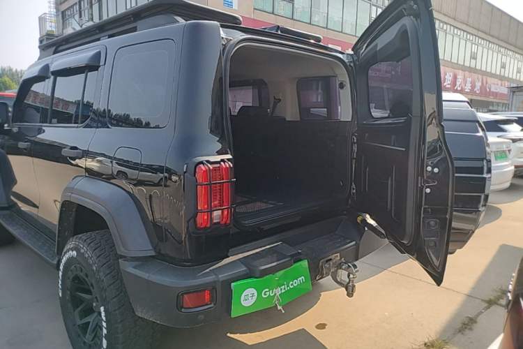 Used Tank 300 2023 Off-Road Edition 2.0T Conqueror Trunk