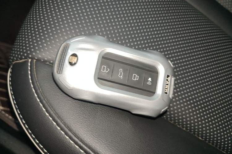 Used Tank 300 2023 Off-Road Edition 2.0T Conqueror Vehicle Key