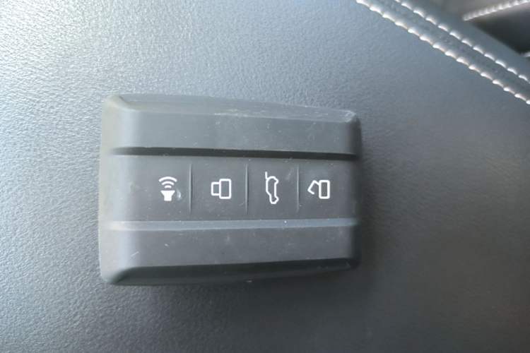 Used Tank 300 2023 Off-Road Edition 2.0T Conqueror Vehicle Key