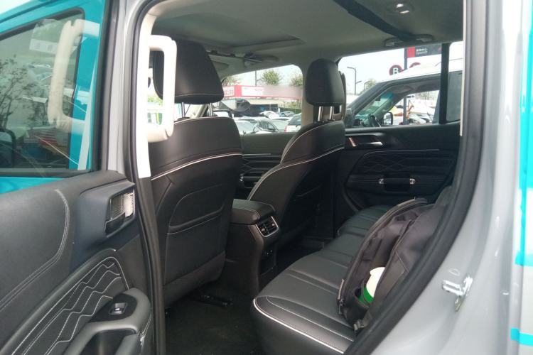 Used Tank 300 2023 2.0T Iron Rider 02 Left Rear Seat