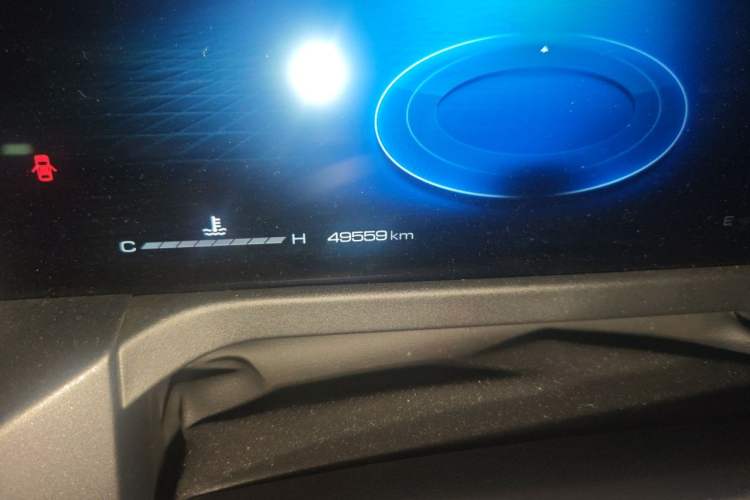 Used Tank 300 2023 City Edition 2.0T—Stylish as Ever Odometer Close Up