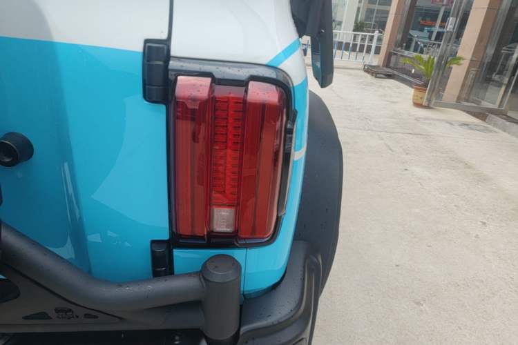 Used Tank 300 2023 2.0T Iron Rider 02 Right Rear Taillight