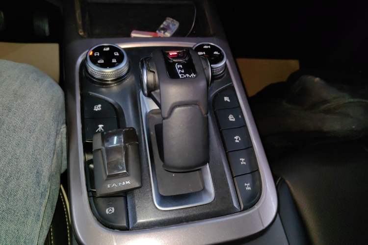 Used Tank 300 2023 Off-Road Edition 2.0T Conqueror Gear Lever