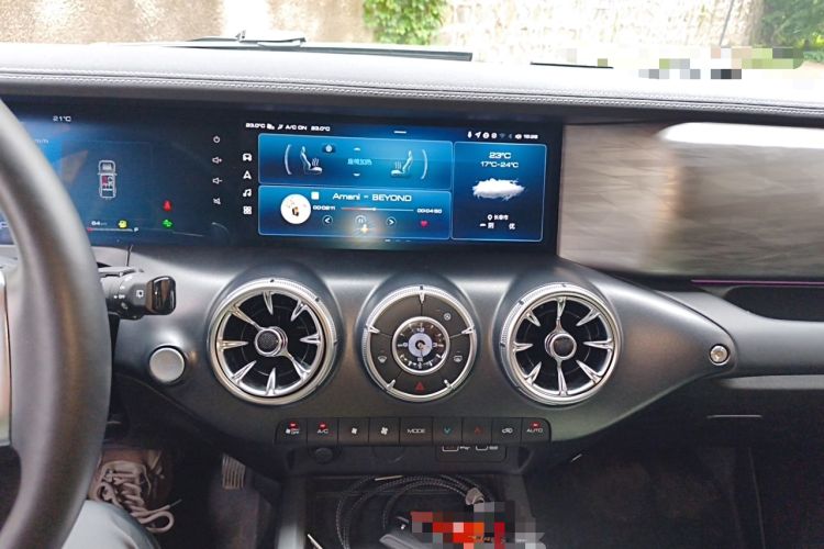 Used Tank 300 2023 City Edition 2.0T—Stylish as Ever Audio And AC Panel