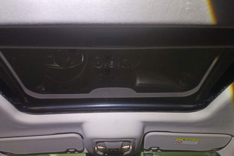 Used Tank 300 2023 Off-Road Edition 2.0T Challenger Headliner