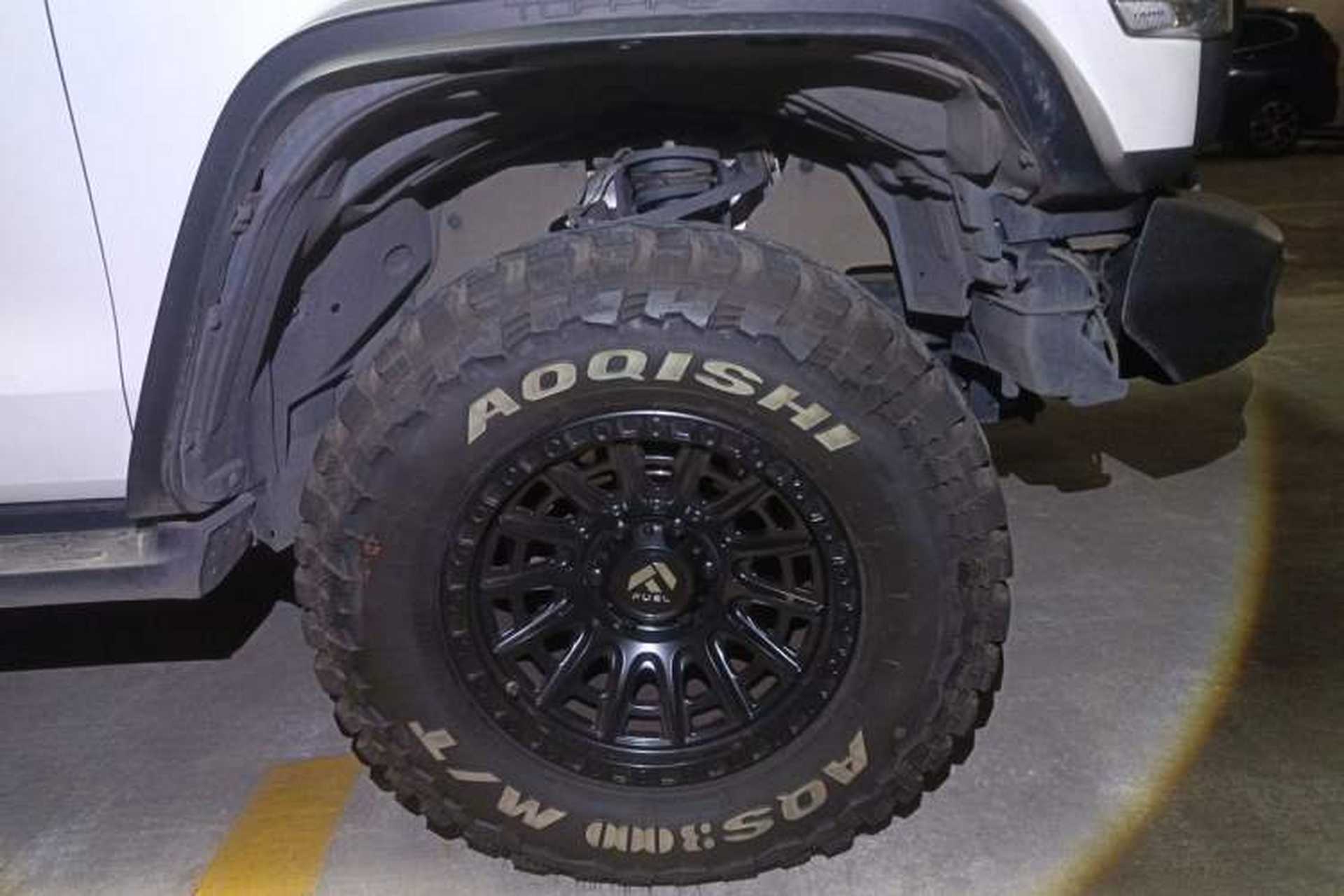 Used Tank 300 2023 Off-Road Edition 2.0T Challenger Right Front Wheel Hub