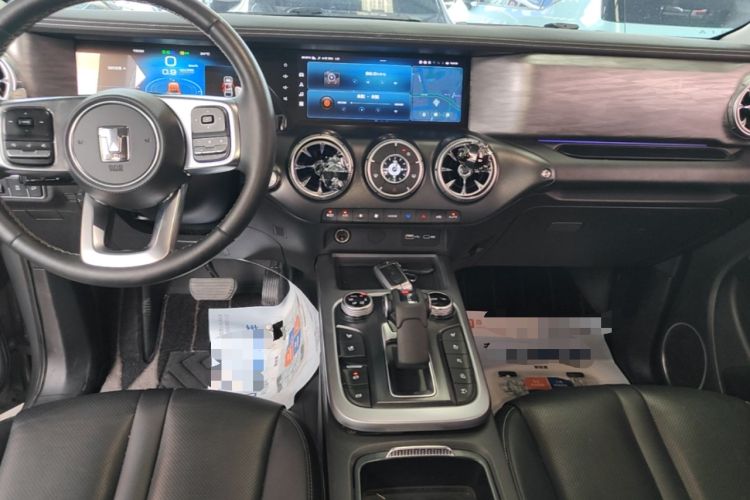 Used Tank 300 2023 City Edition 2.0T—Stylish as Ever Audio And AC Panel