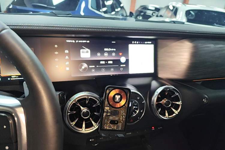 Used Tank 300 2023 Off-Road Edition 2.0T Conqueror Audio And AC Panel