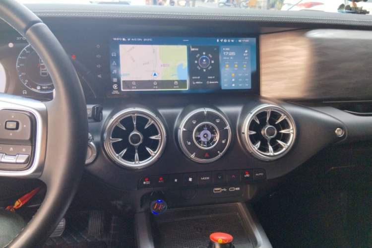 Used Tank 300 2023 Off-Road Edition 2.0T Conqueror Audio And AC Panel