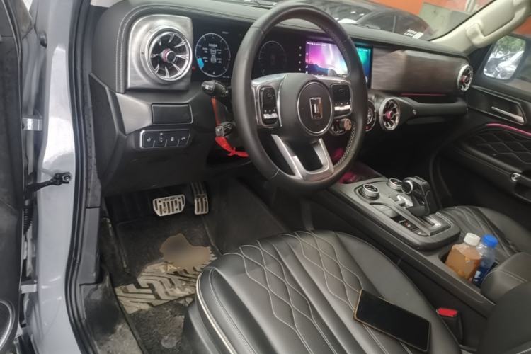 Used Tank 300 2023 City Edition 2.0T My Vision Model Center Console