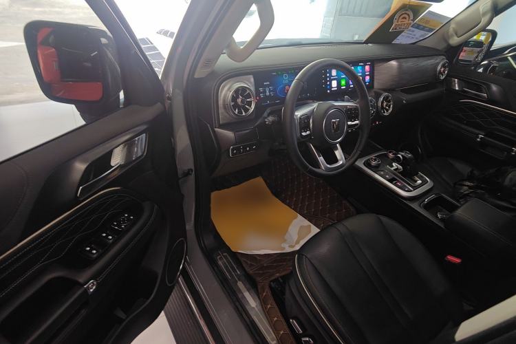 Used Tank 300 2023 City Edition 2.0T—Stylish as Ever Driver Seat