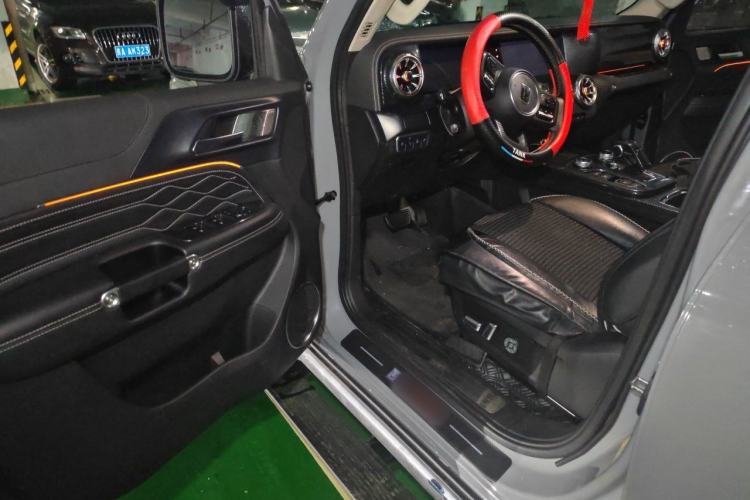Used Tank 300 2023 City Edition 2.0T—Stylish as Ever Driver Seat