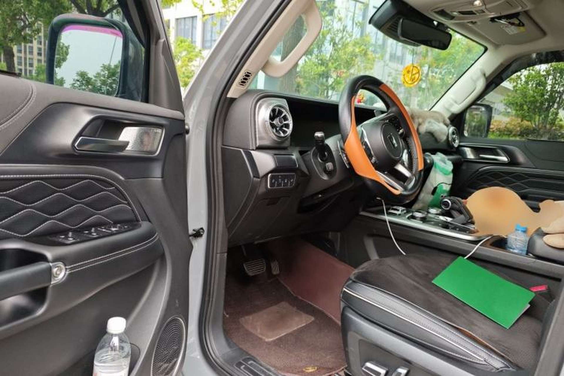 Used Tank 300 2023 City Edition 2.0T—Stylish as Ever Driver Seat
