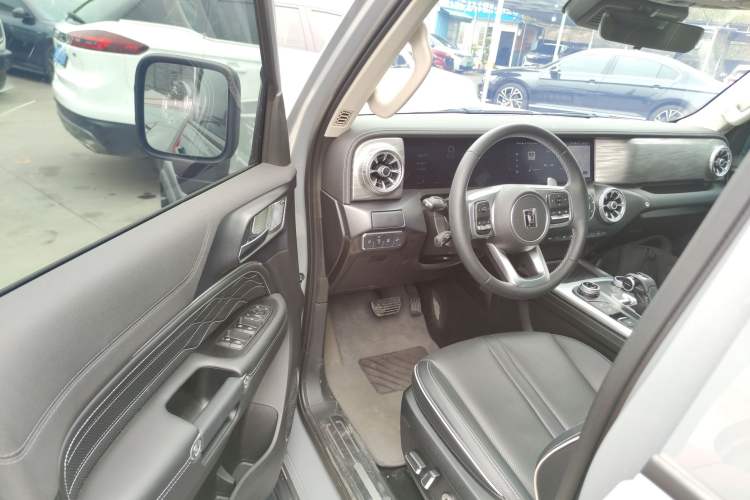 Used Tank 300 2023 Off-Road Edition 2.0T Conqueror Driver Seat