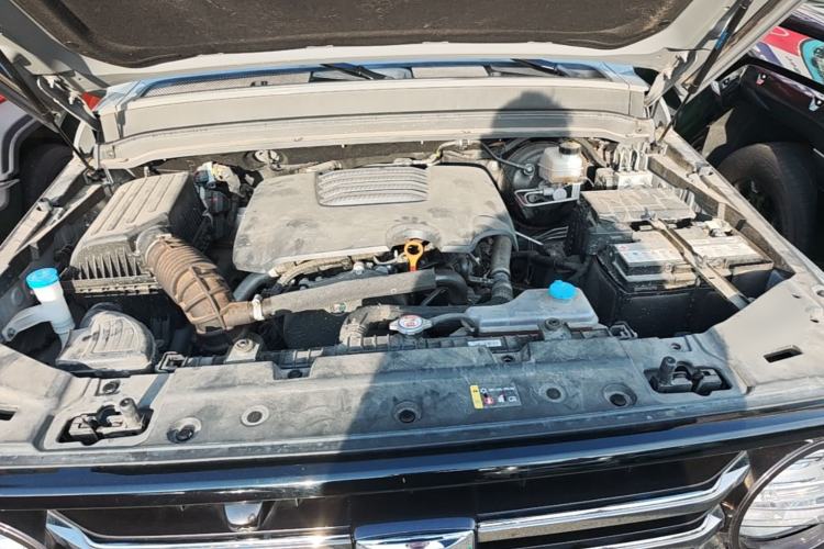 Used Tank 300 2023 City Edition 2.0T—Stylish as Ever Engine Bay
