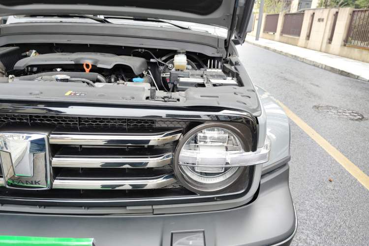Used Tank 300 2023 City Edition 2.0T—Stylish as Ever Engine Bay Left