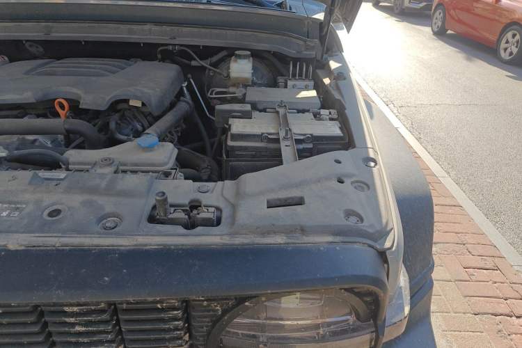 Used Tank 300 2023 Off-Road Edition 2.0T Conqueror Engine Bay Left