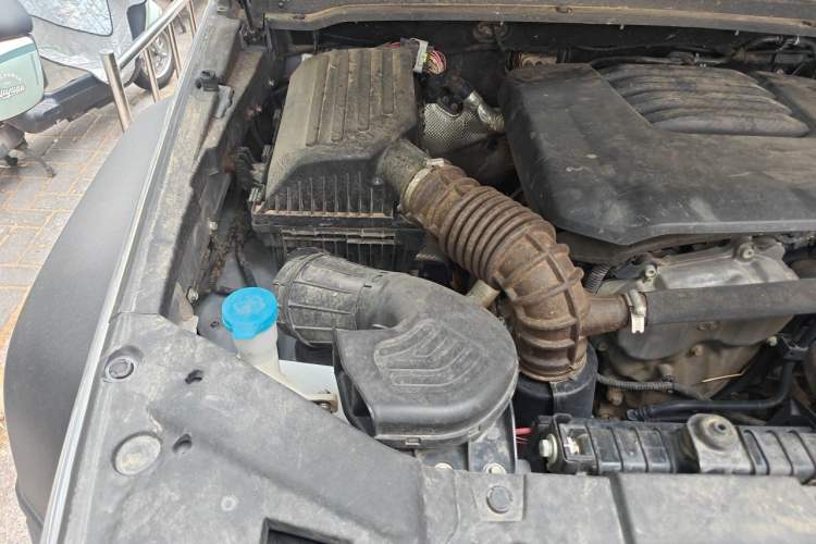 Used Tank 300 2023 Off-Road Edition 2.0T Conqueror Engine Bay Right