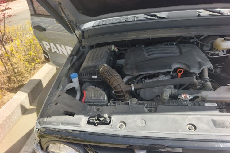Used Tank 300 2023 Off-Road Edition 2.0T Conqueror Engine Bay Right