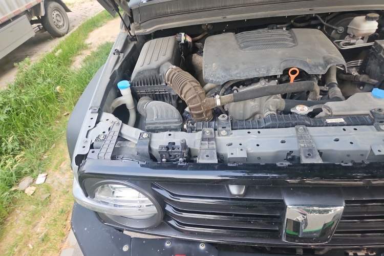 Used Tank 300 2023 Off-Road Edition 2.0T Conqueror Engine Bay Right