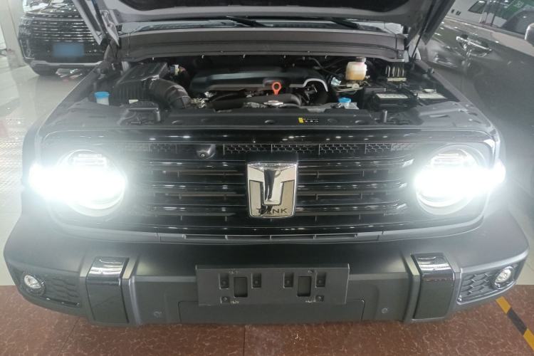 Used Tank 300 2023 Off-Road Edition 2.0T Challenger Engine Bay