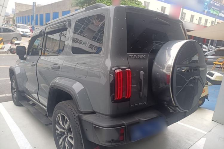 Used Tank 300 2023 City Edition 2.0T—Stylish as Ever Exterior 2