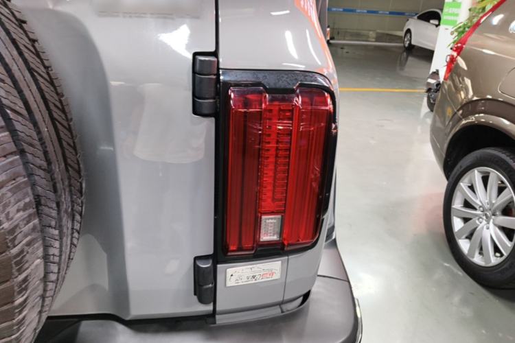 Used Tank 300 2023 City Edition 2.0T—Stylish as Ever Exterior 3