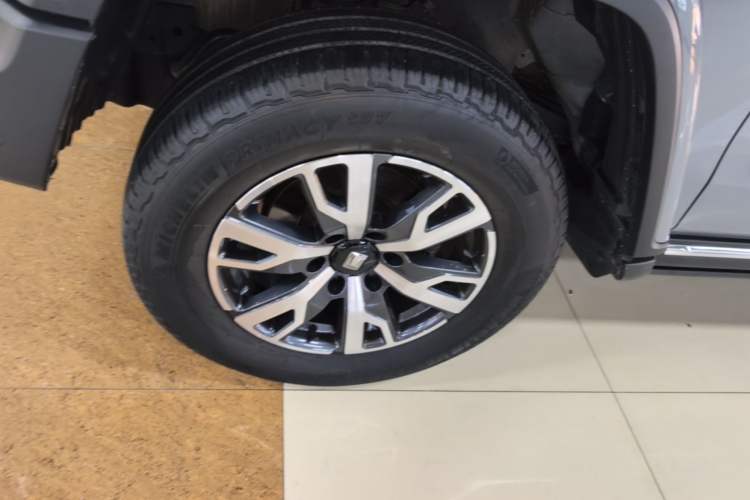 Used Tank 300 2023 City Edition 2.0T—Stylish as Ever Exterior 4