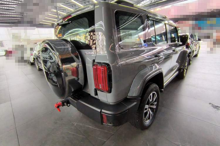 Used Tank 300 2023 City Edition 2.0T—Stylish as Ever Exterior 5