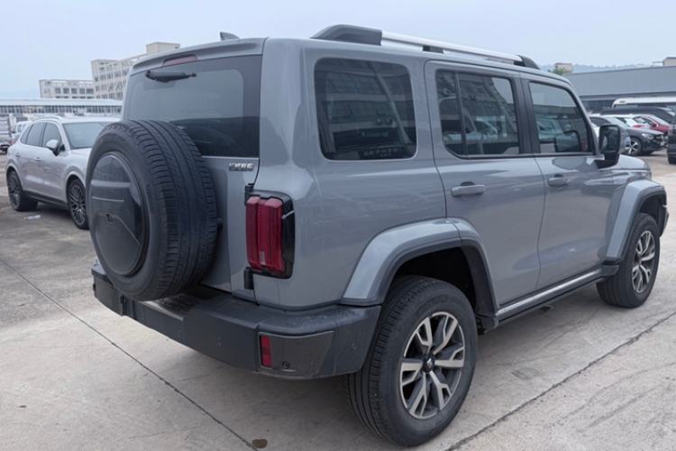 Used Tank 300 2023 City Edition 2.0T—Stylish as Ever Exterior 5