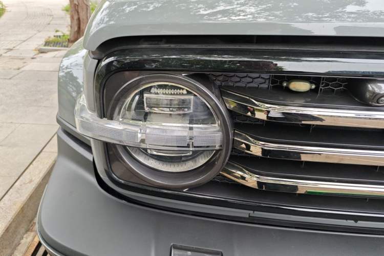 Used Tank 300 2023 City Edition 2.0T—Stylish as Ever Exterior 6