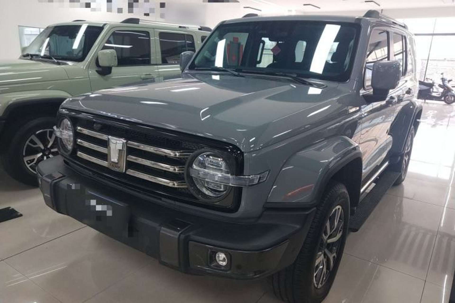 Used Tank 300 2023 City Edition 2.0T—Stylish as Ever Front Left 45 Deg