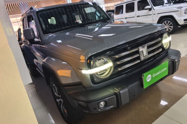 Used Tank 300 2023 City Edition 2.0T—Stylish as Ever Front Right 45 Deg