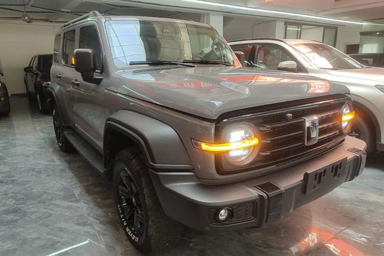 Used Tank 300 2023 Off-Road Edition 2.0T Conqueror Front Right 45 Deg