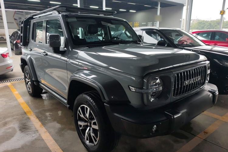 Used Tank 300 2023 City Edition 2.0T—Stylish as Ever Front Right 45 Deg