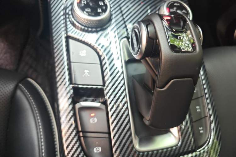 Used Tank 300 2023 Off-Road Edition 2.0T Conqueror Gear Lever