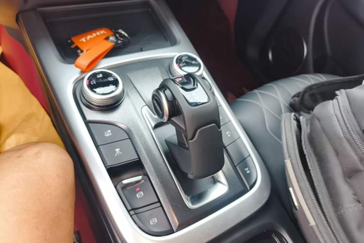 Used Tank 300 2023 Off-Road Edition 2.0T Challenger Gear Lever