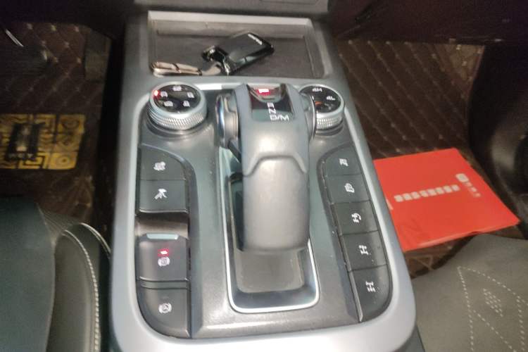 Used Tank 300 2023 Off-Road Edition 2.0T Conqueror Gear Lever