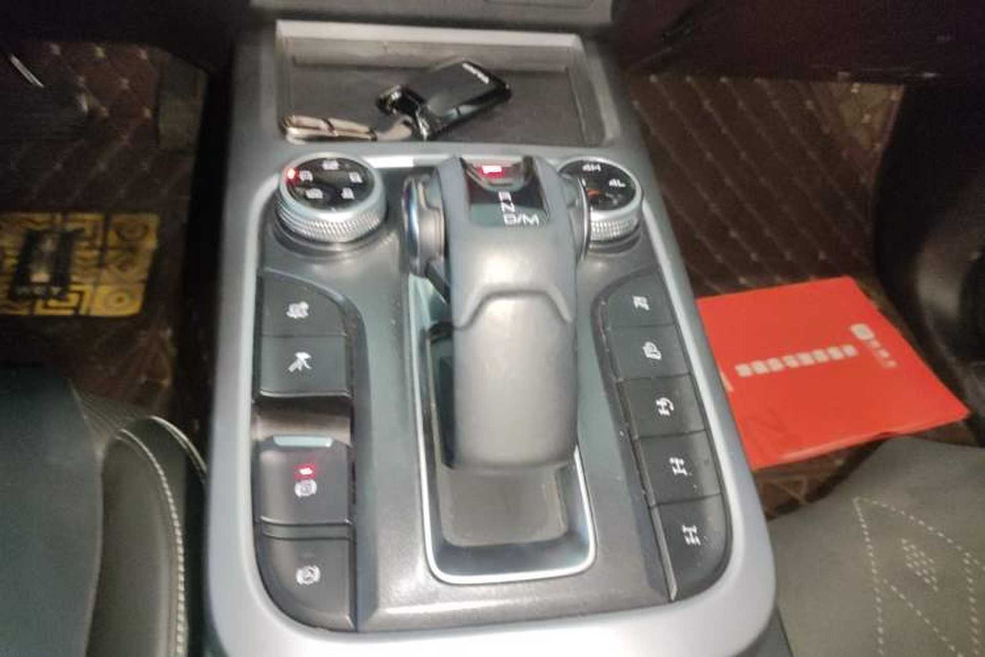 Used Tank 300 2023 Off-Road Edition 2.0T Conqueror Gear Lever