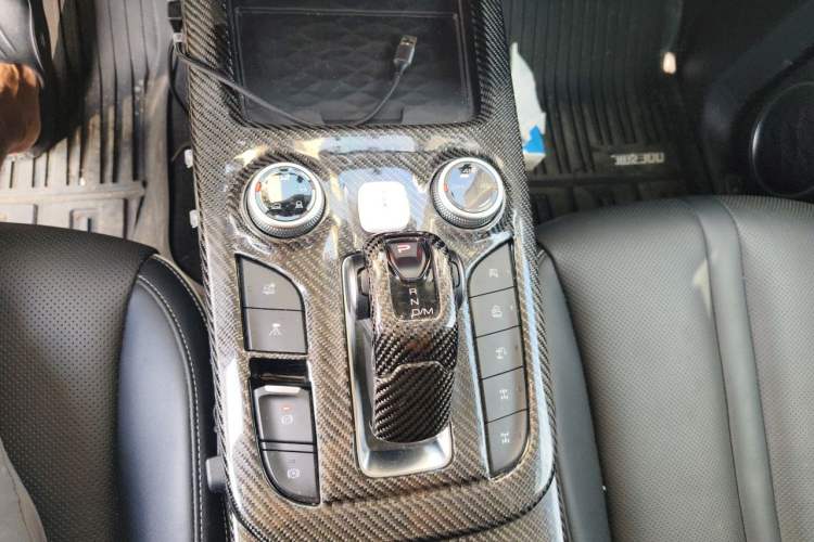 Used Tank 300 2023 Off-Road Edition 2.0T Conqueror Gear Lever