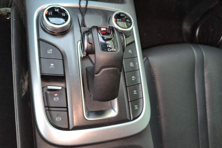 Used Tank 300 2023 Off-Road Edition 2.0T Conqueror Gear Lever