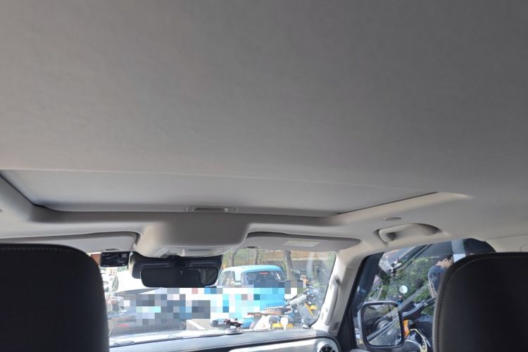 Used Tank 300 2023 City Edition 2.0T—Stylish as Ever Headliner