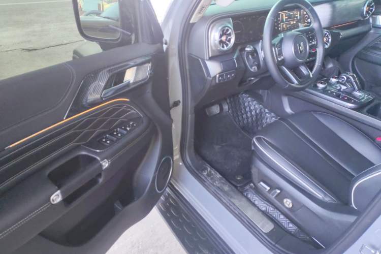 Used Tank 300 2023 Off-Road Edition 2.0T Conqueror Interior 3