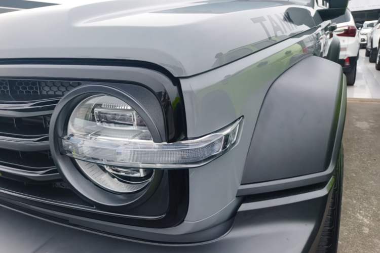 Used Tank 300 2023 Off-Road Edition 2.0T Challenger Left Front Headlight