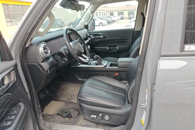 Used Tank 300 2023 Off-Road Edition 2.0T Conqueror Left Front Seat