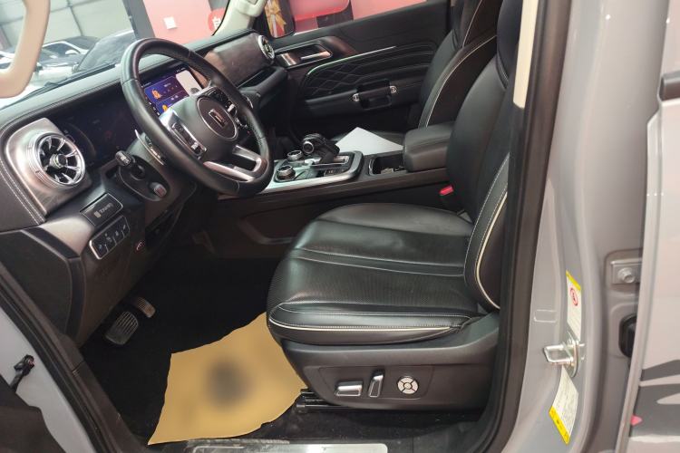 Used Tank 300 2023 Off-Road Edition 2.0T Conqueror Left Front Seat