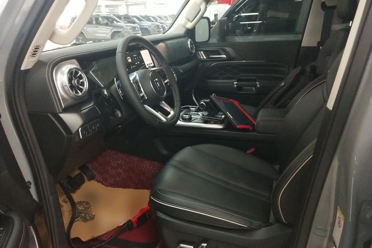 Used Tank 300 2023 2.0T Iron Rider 02 Left Front Seat