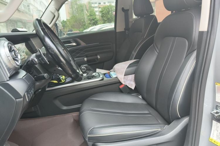 Used Tank 300 2023 Off-Road Edition 2.0T Conqueror Left Front Seat